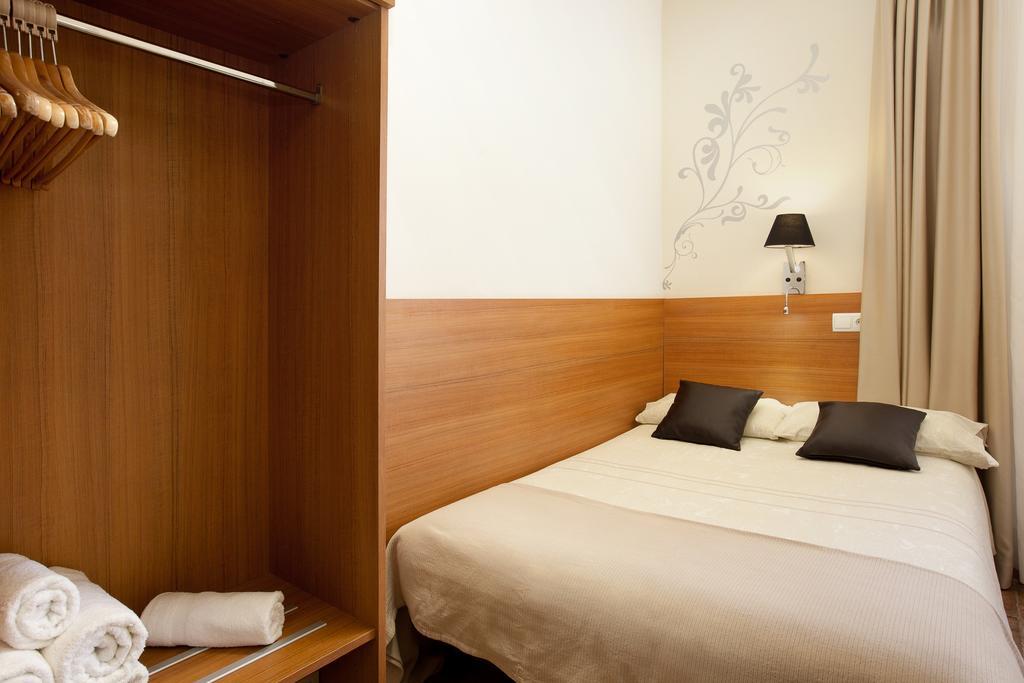 Pensión Mariluz Barcelona Quarto foto