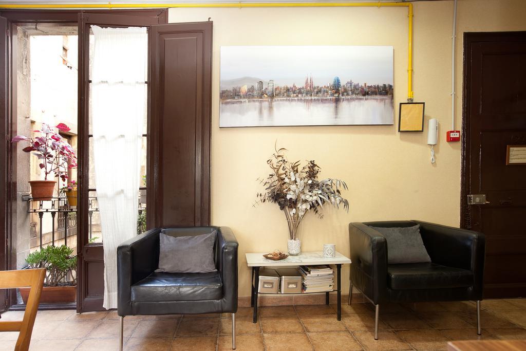 Pensión Mariluz Barcelona Exterior foto