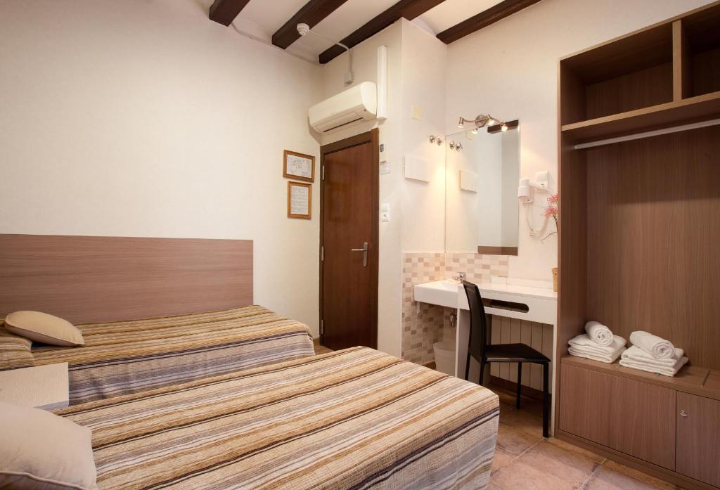 Pensión Mariluz Barcelona Quarto foto